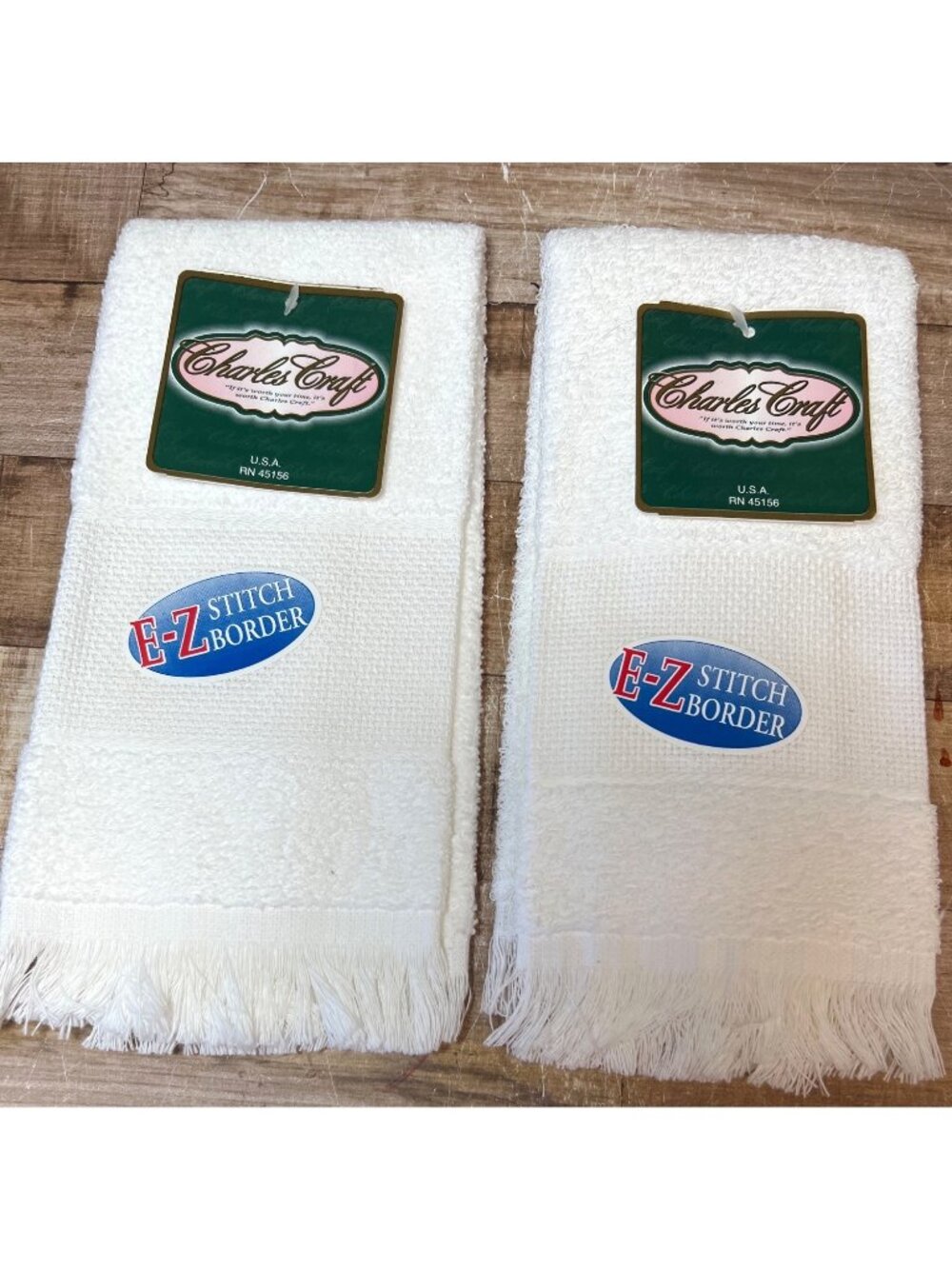 Charles Craft Fingertip Towels With E-Z Stitch Border 100% Cotton White